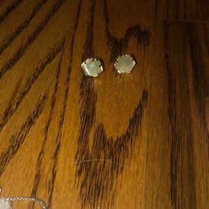 Kendra scott earrings